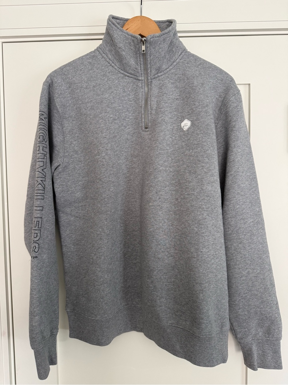Mighty Killers Men's Gray Quarter-Zip Sweatshirt Size Medium